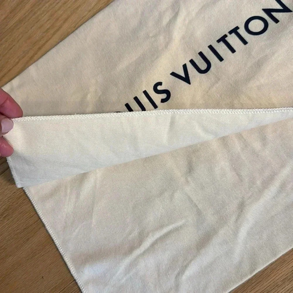 Louis Vuitton Authentic Dust Bag 13x18” New - Picture 6 of 6